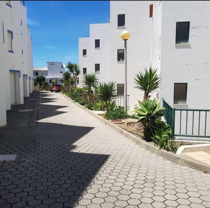 Apartamento Encantador A 100M Da Praia Carvoeiro  Exterior photo