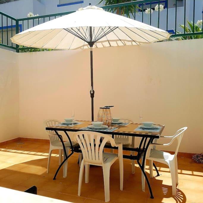Apartamento Encantador A 100M Da Praia Carvoeiro  Exterior photo