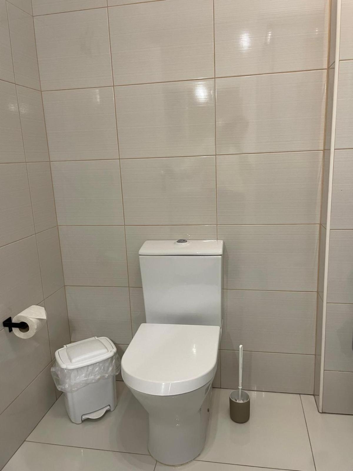 Apartamento Encantador A 100M Da Praia Carvoeiro  Exterior photo